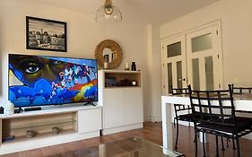 Apartamento en Luis Montoto, Nervión. Céntrico